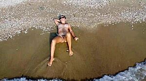 Drone captures babe’s exhibitionism on nudist beach. What a view!