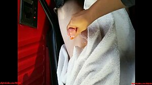 Check out this handjob cumshot compilation with amateurs.