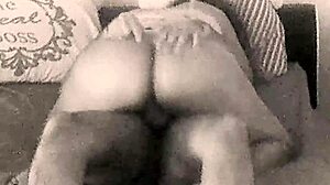 Homemade routine before sleeping with couple