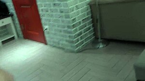 Rock n roll stepmom hard fucking squirt 😏