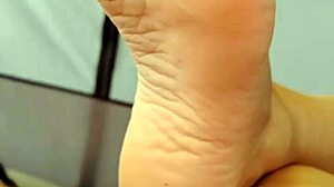 The gorgeous big booty babe rises and grinds in an intimate morning tent session. She shakes her ass in doggystyle, barefoot and sexy, with adorable hentai vibes