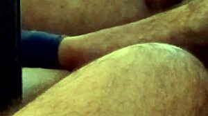 Mature woman giving blowjob while fucking 😍