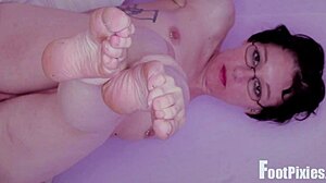 Sylvia leg show slides