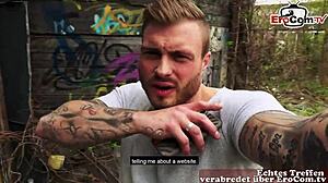 outdoor analsex mit einer tätowierten deutschen milf beim echten sexdate