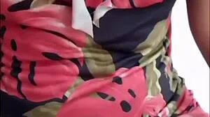 Seduzir um amigo chamei para a minha casa e ele me comeu que nem um selvagem