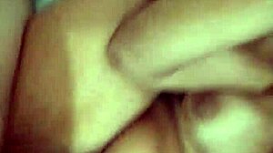 rompiendo el coño de la caliente indiana