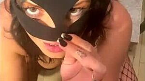 i love milfycalla's cuckold blowjob shorts