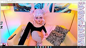 Cosplay hentai pet wants to play with you