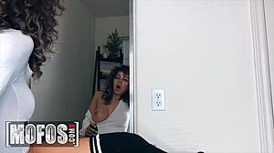 Kataljna kittin vibes her clit in the mirror