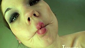 Felicity's Flexible Tongue Sucking Fetish