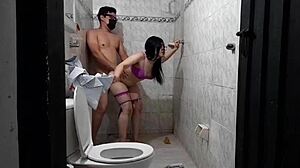 Hermoso hombre y me folla rico y mas encima quiere que le meta la lengua en el culo y se lo enjabone suavemente