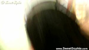 Submissive Teen Blows in Car