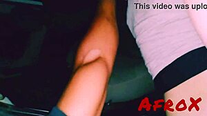 Pegou a putinha no carnaval e comeu no meio da rua