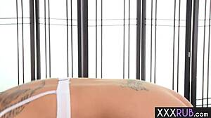 Cute Milf Shay Parker Loves Pussy Licking!