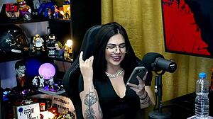 yo, ruan showed his dick to lary cubas... did she like the size? small or big? 😏