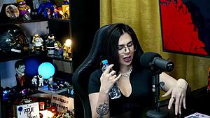 yo, ruan showed his dick to lary cubas... did she like the size? small or big? 😏