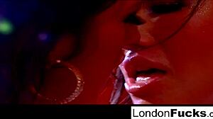 London Keyes and Capri indulge in playful lesbian fun