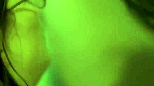 wow, siri dahl in a crazy threesome, gotta see this in 4k!