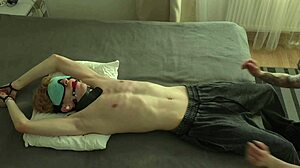 Бабушки голодны по сперме в видео соси и глотай