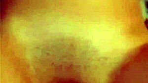 Close-up teman wanita aku kongkek selepas bertengkar