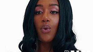 Intercambio de Leche con Lindas Ashley Aleigh y Lala Ivey Cabalgando Duro