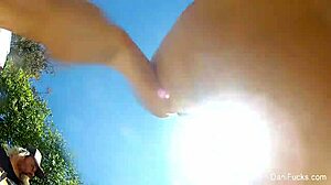 pool fun with dani daniels 😎