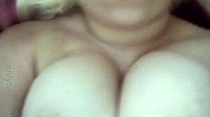 Huge tits cam girl performs live show