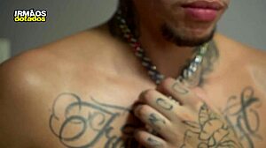 O MOLEQUE TEM UM PAU DELICIOSO PR�VIA