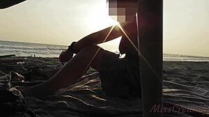 misscreamy records sucking cock on public beach, police interrupt