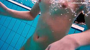 Horny Teen Gets Naked Fast And Shows Her Sexy Body Outdoors