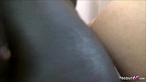 Любопытно про учительницу в дикой ММФ с двумя огромными парнями?