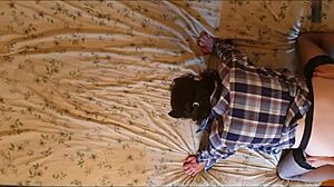 Anastasia pegs sissy guys hard! 😈