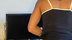 Tattooed Brunette Pornstar Solo Show