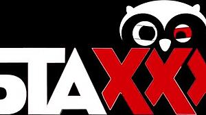 These European babes are roleplaying a sexy threeway, so fun!