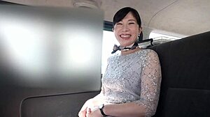 成熟的松田优子害羞微笑下藏着什么？