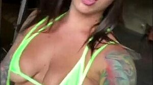 hey, check out felicity feline's slutty webcam dancing moments