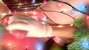 Neighbor housewife gives christmas handjob and blowjob leading to creampie