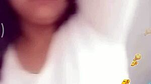 Sona Bhabhi shows nipples on Bigo live