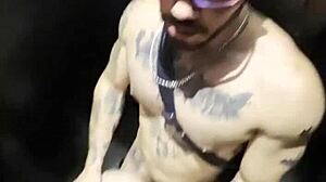 raw orgy in the nightclub bathroom - free dio.