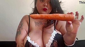 as a milf, i went vegan and ate pierced nipple veggies through my pussy in bedroom