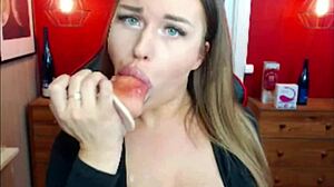 Garganta Profunda Ojazos Azules Tetona