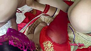 देखो यह क्लोजअप सेक्स वैडिंग नाइट पर!