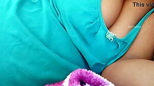 Indian Bhabhi Sexy Boobs!