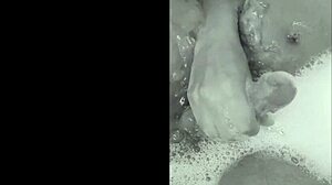 Watch This Sexy Brazilian Amateur Cum In The Bath?