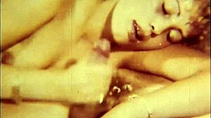 Vintage Pornostalgia Dva Veka Grupnih Scena