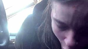 Йо, лесбийската ми най-добра приятелка дава епична кура в колата