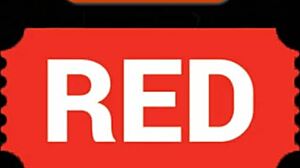 Mora brasiliana viene forte alla piscina con vibratore telecomandato