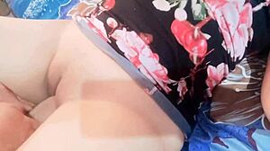 I know how to seduce the doctor and make him fuck me hard