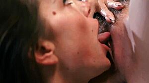 Abigail and Lena lick 😘