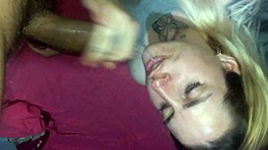 I watch my girlfriend swallow cum and get a facial